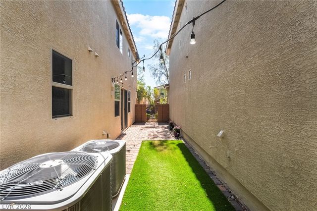 10917 Mount Pendleton Street, Las Vegas, NV 89179