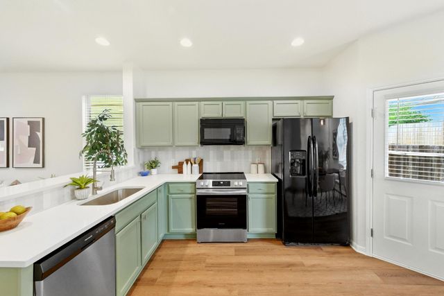 5913 Red Bud Ridge LN, Austin, TX 78744