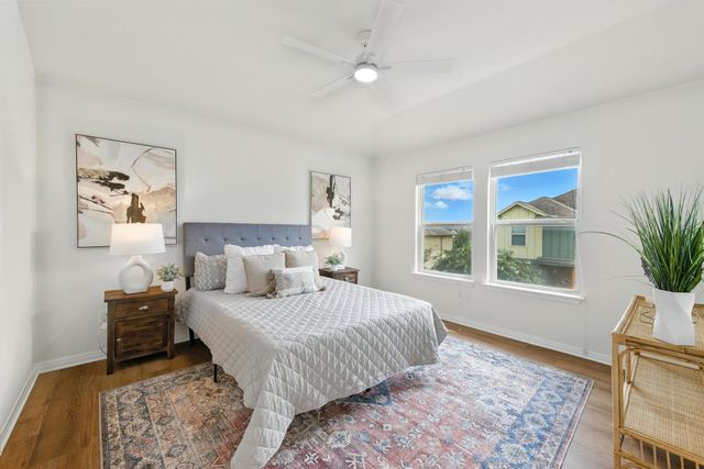 5913 Red Bud Ridge LN, Austin, TX 78744