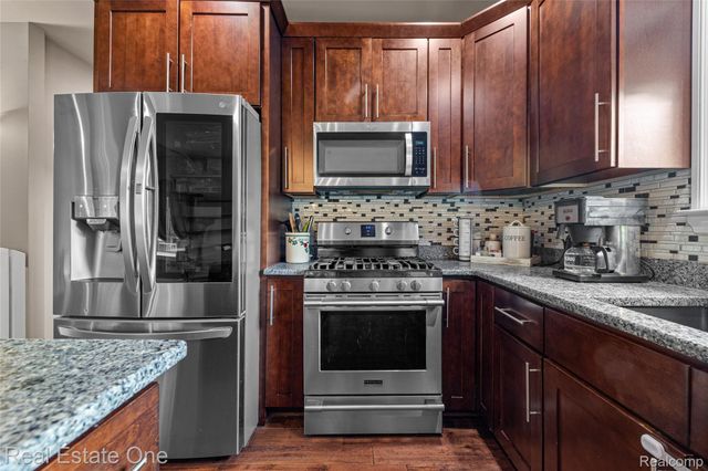 428 Pheasant Ridge Court, Brandon Charter Township, MI 48462