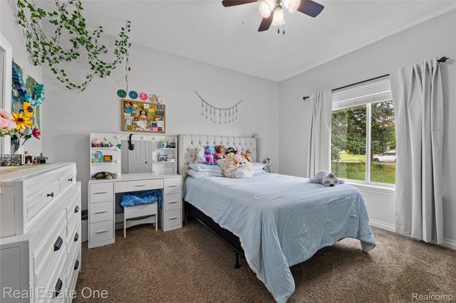 428 Pheasant Ridge Court, Brandon Charter Township, MI 48462