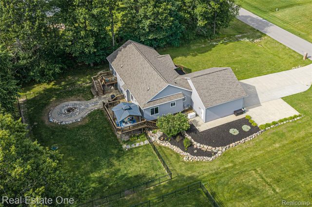 428 Pheasant Ridge Court, Brandon Charter Township, MI 48462