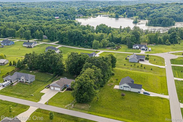 428 Pheasant Ridge Court, Brandon Charter Township, MI 48462