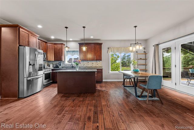 428 Pheasant Ridge Court, Brandon Charter Township, MI 48462