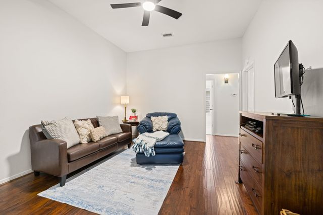 10 Pine Island Place, The Woodlands, TX 77382