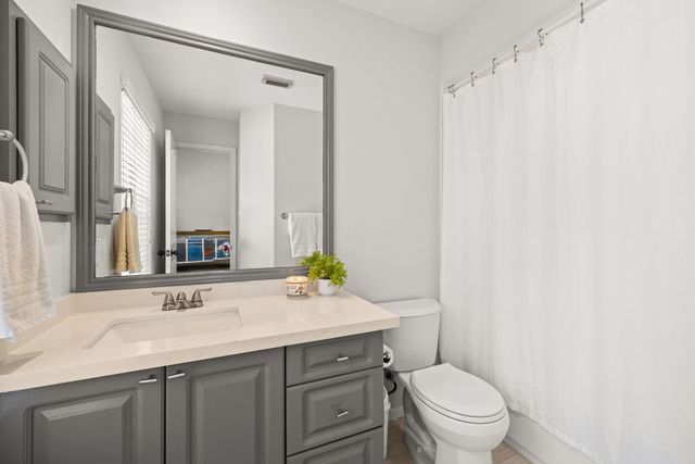 10 Pine Island Place, The Woodlands, TX 77382