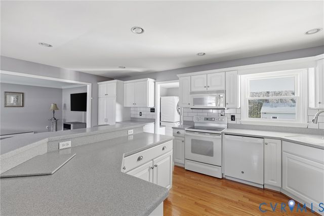 12298 Melton Rd, Ashland, VA 23005