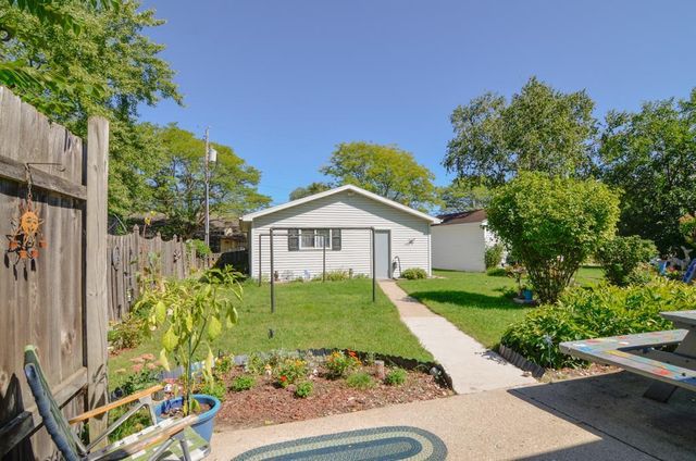 1253 ELM STREET, Green Bay, WI 54302