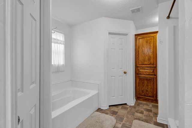 1848 Owl Rd, Diana, TX 75640