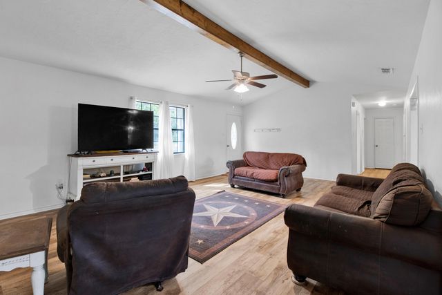 1848 Owl Rd, Diana, TX 75640