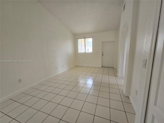 2758 SE 17th Ave 203, Homestead, FL 33035