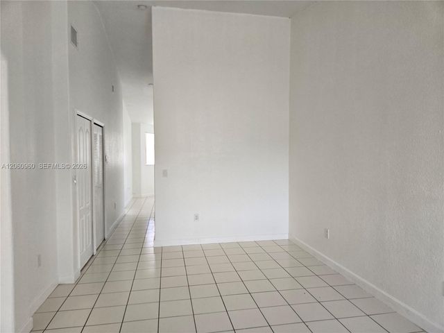 2758 SE 17th Ave 203, Homestead, FL 33035