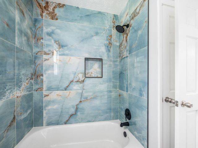 1585 N Wilson Road, Columbus, OH 43204