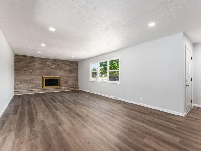 1585 N Wilson Road, Columbus, OH 43204