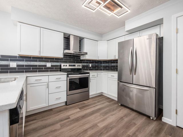 1585 N Wilson Road, Columbus, OH 43204