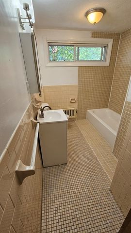 63 Orange 2, Attleboro, MA 02703