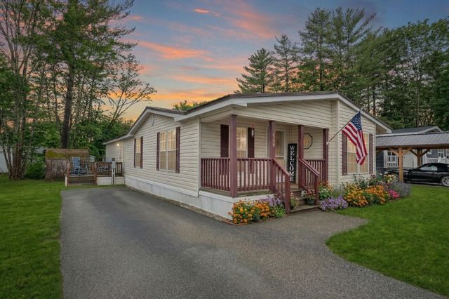 608 Canterbury Drive, Exeter, NH 03833