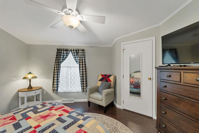 608 Canterbury Drive, Exeter, NH 03833