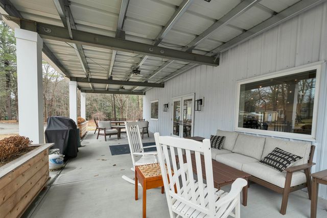 608 Canterbury Drive, Exeter, NH 03833