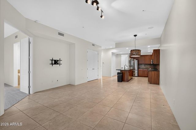 36600 N CAVE CREEK Road A7, Cave Creek, AZ 85331