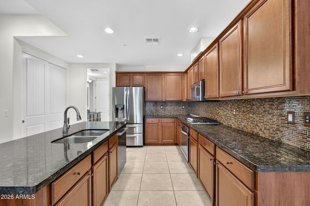 36600 N CAVE CREEK Road A7, Cave Creek, AZ 85331