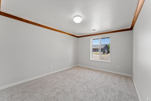 3452 Lazy Lane, White City, OR 97503