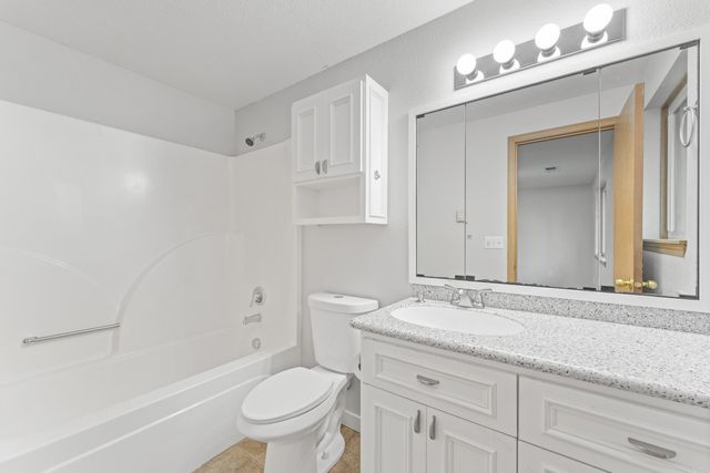 3452 Lazy Lane, White City, OR 97503