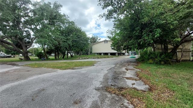 7515 MARYLAND AVENUE, Hudson, FL 34667
