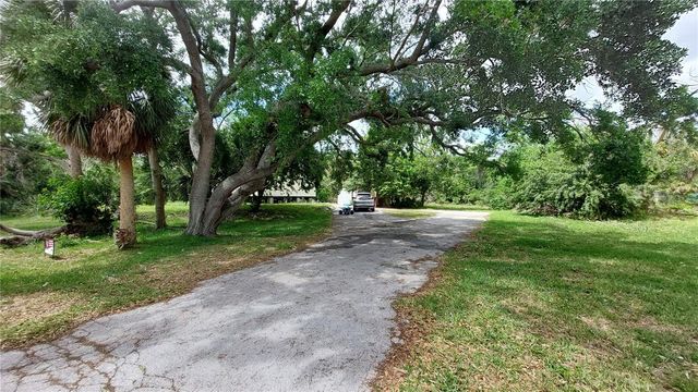 7515 MARYLAND AVENUE, Hudson, FL 34667