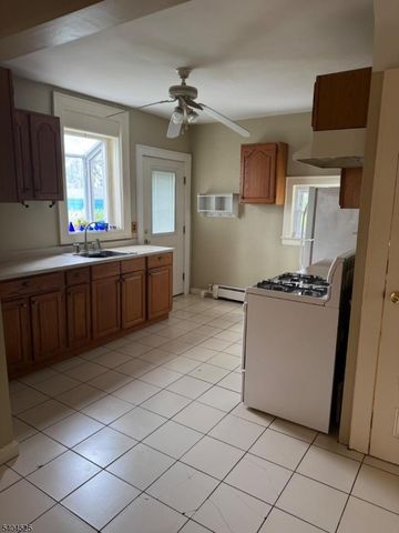 782 Valley St, City Of Orange Twp., NJ 07050