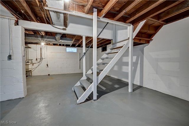 2718 Homedale Avenue NW, Canton, OH 44708