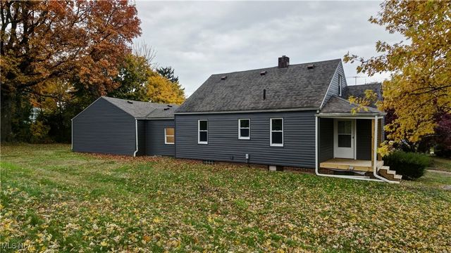 2718 Homedale Avenue NW, Canton, OH 44708