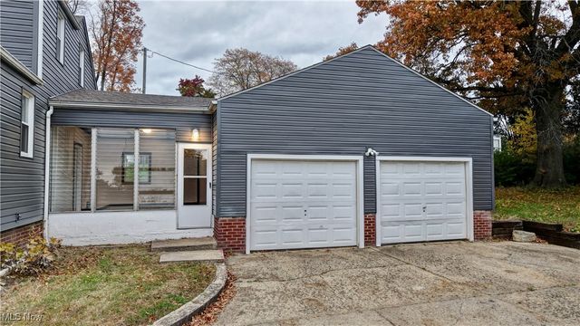 2718 Homedale Avenue NW, Canton, OH 44708