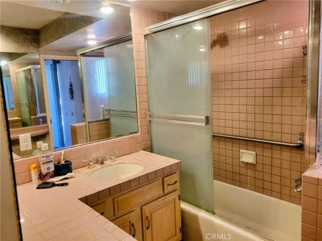 1342 Deauville Court, San Bernardino, CA 92404