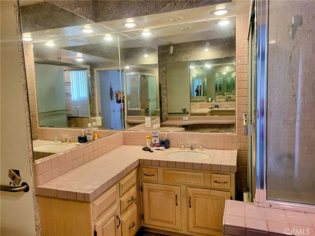 1342 Deauville Court, San Bernardino, CA 92404