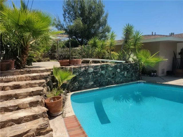 1342 Deauville Court, San Bernardino, CA 92404