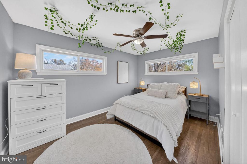 Image 25 of property listing at 7007 LEMAY RD, Rockville, MD 20851