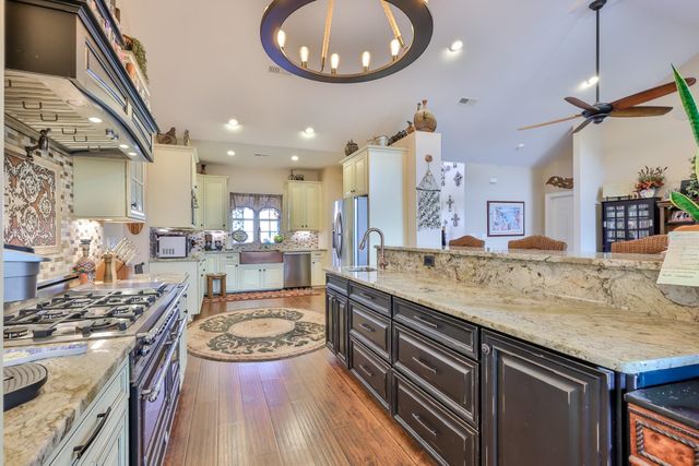 815 S Willow Dr., Surfside Beach, SC 29575