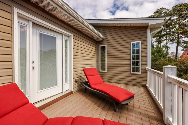 815 S Willow Dr., Surfside Beach, SC 29575