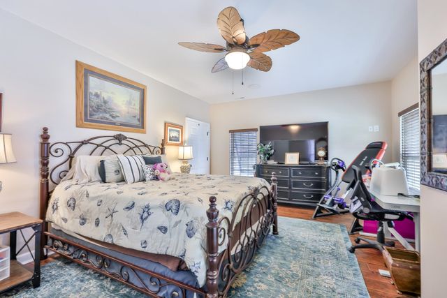 815 S Willow Dr., Surfside Beach, SC 29575