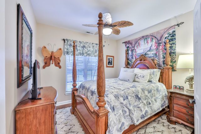 815 S Willow Dr., Surfside Beach, SC 29575