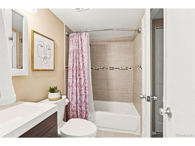 4268 E Maplewood Way, Littleton, CO 80121