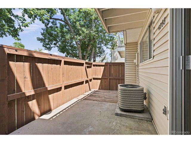 4268 E Maplewood Way, Littleton, CO 80121