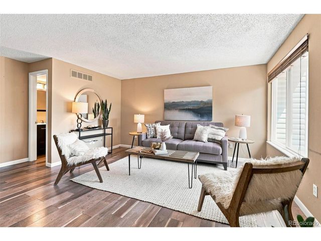 4268 E Maplewood Way, Littleton, CO 80121