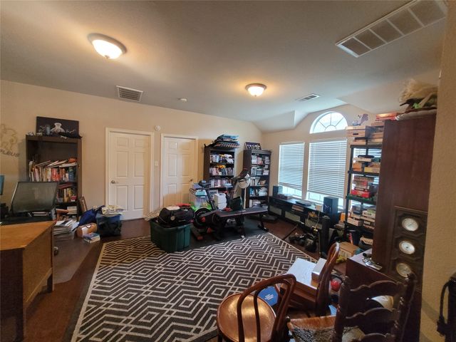 7113 Brekenridge Drive, Fort Worth, TX 76179