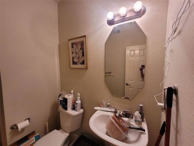 7113 Brekenridge Drive, Fort Worth, TX 76179