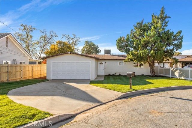 13376 Robin Court, Yucaipa, CA 92399