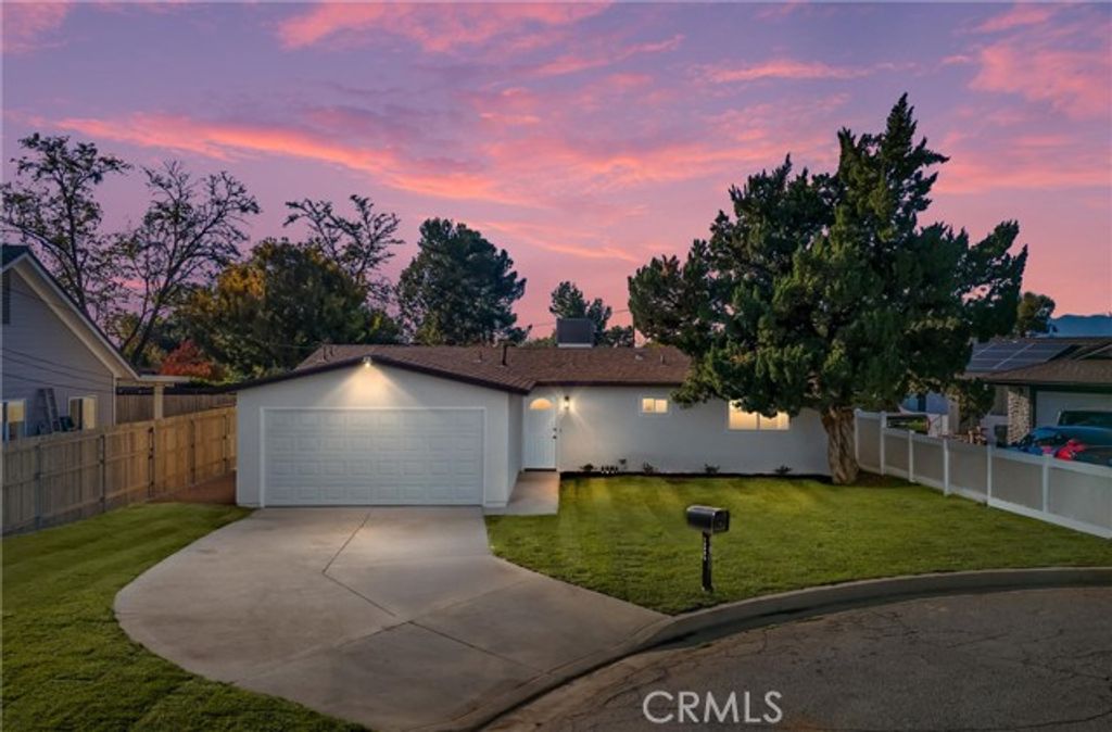 13376 Robin Court, Yucaipa, CA 92399