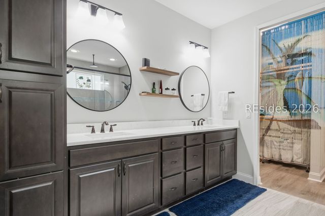 1217 St. Somewhere Dr, Hardeeville, SC 29927