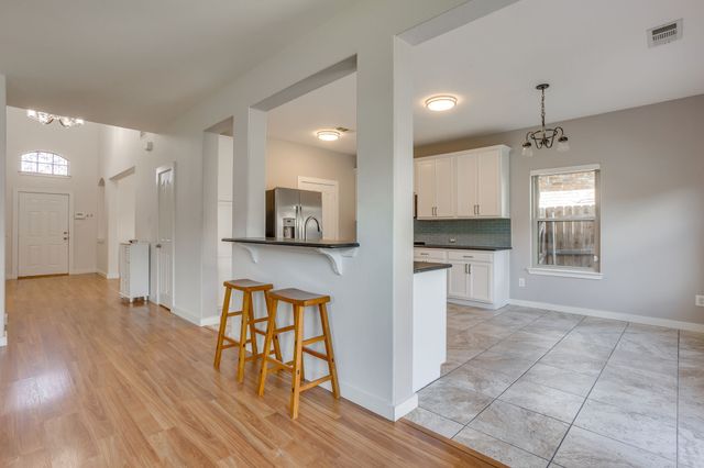 10020 Chrysalis Drive, Fort Worth, TX 76131